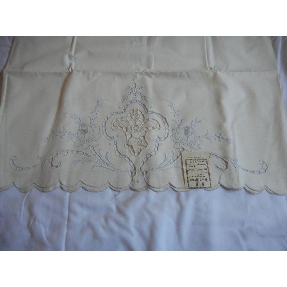 NWT 2 Vintage cream blue embroidered pillowcases
